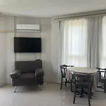 아파트 Erden Homes 말마리스