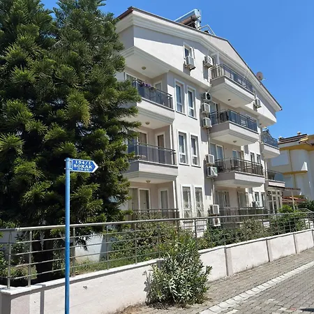 Erden Homes Apartmán *